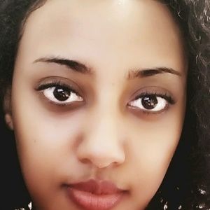 Meet your Posher, Sosina